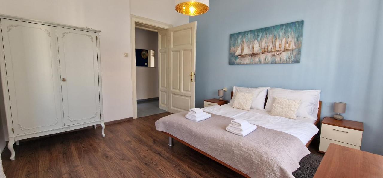 Apartment Zoey Опатія Екстер'єр фото